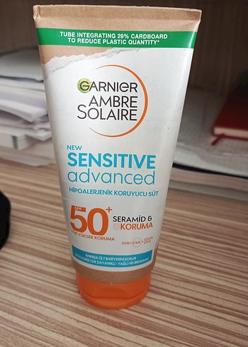 Garnier Ambre Solaire SPF 50+ Hassas Cilt Koruyucu Süt - Görsel 4