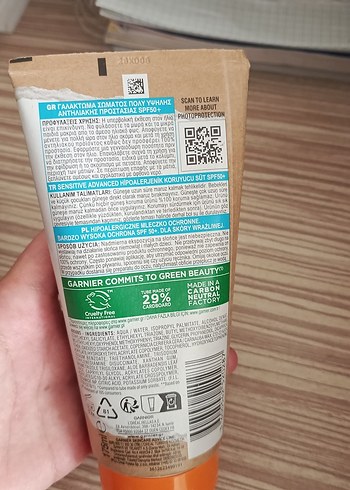 Garnier Ambre Solaire SPF 50+ Hassas Cilt Koruyucu Süt - Görsel 3