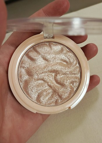 revolution Bej Renk Işıltılı Aydınlatıcı, highlighter - Görsel 2