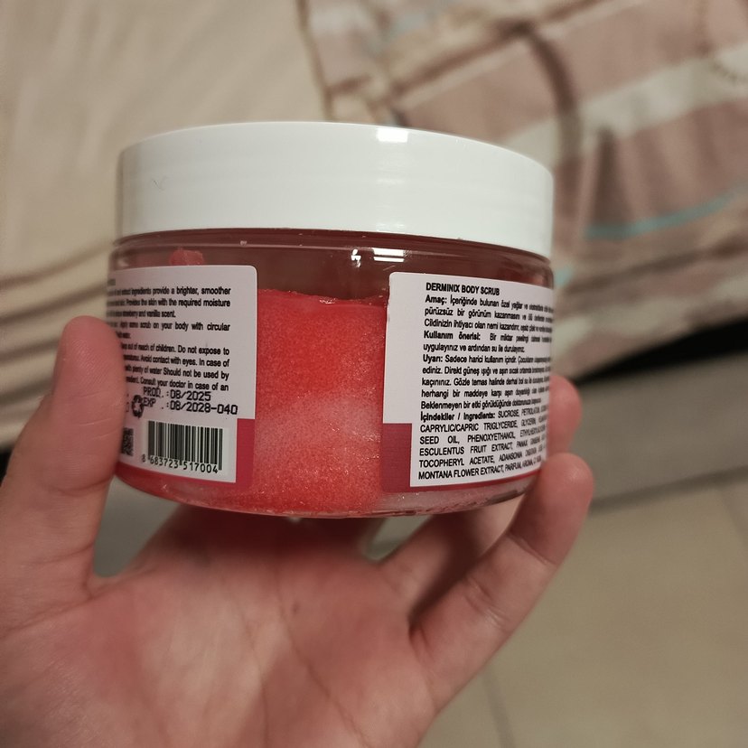 derminix çilekli Nemlendirici Vücut Peelingi - Görsel 4