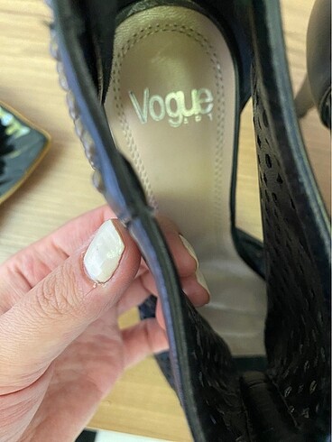 38 Beden siyah Renk Vogue topuklu ayakkabı