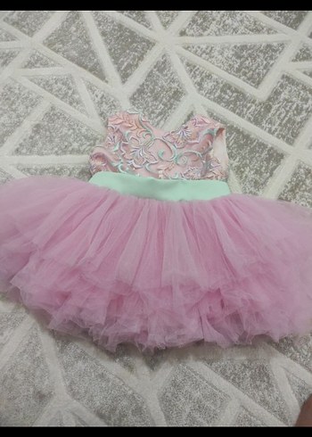 Nakışlı Fırfırlı Pembe Straplez Kız Elbisesi - Görsel 3