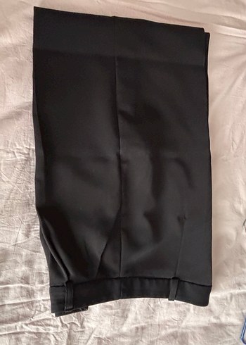 Kadın Siyah Kemerli Kumaş Pantolon - Görsel 3