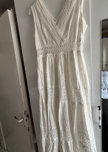 Dantel Detaylı Beyaz Uzun Bohem Elbise - Görsel 4
