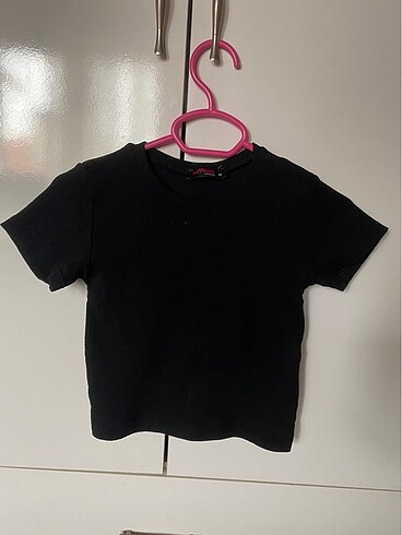 Siyah crop