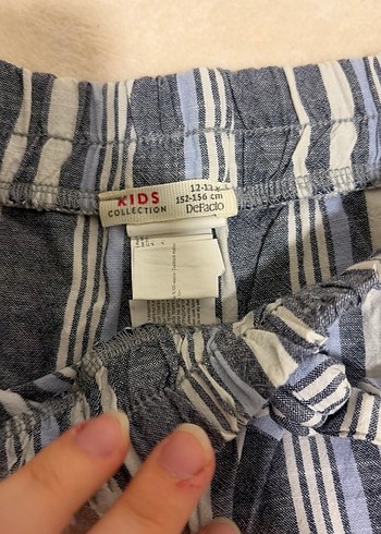 Mavi Çizgili Keten Mini Şort - Görsel 2