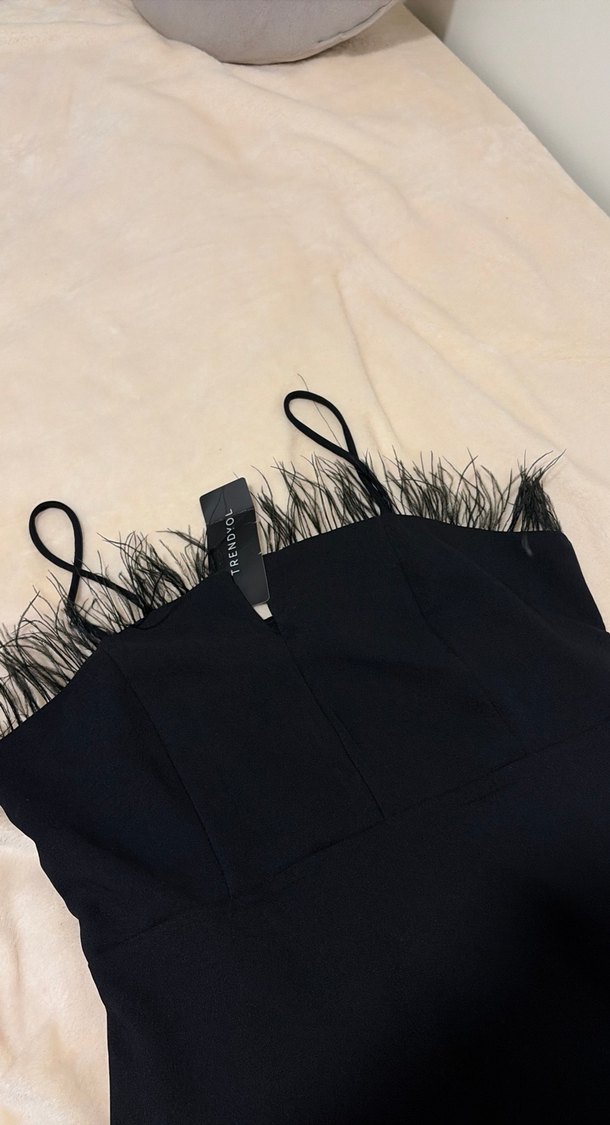 Kürk Detaylı Siyah Straplez  Elbise - Görsel 2