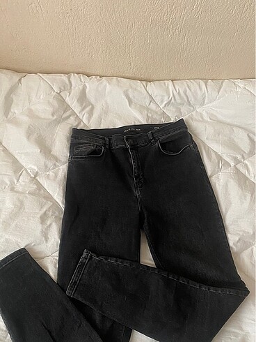 Skiny jean