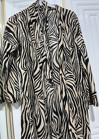 Diğer Kahverengi Zebra Desenli Uzun Kadın Kimono