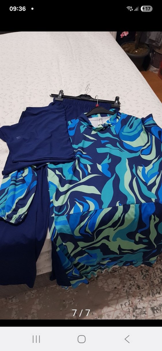 Lacivert Desenli Plaj Kıyafeti - Görsel 3