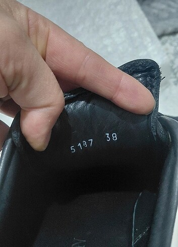 38 Beden Alexander mcQueen