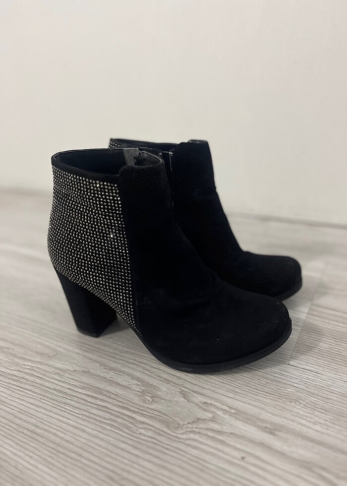 Kalın topuklu taşlı bot - Görsel 2