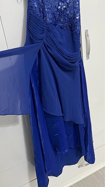 Mavi saten abiye elbise - Görsel 6