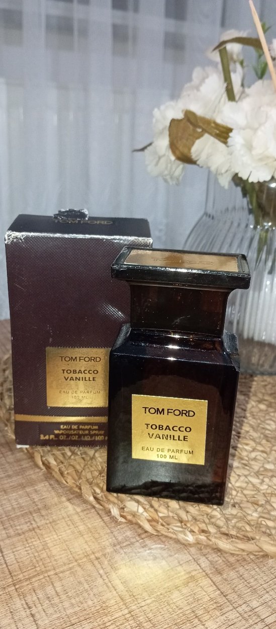 Tom Ford Tobacco Vanille Erkek Parfümü 100ml - Görsel 4