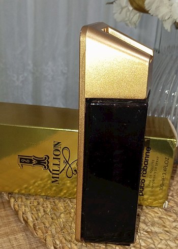 Paco Rabanne 1 Million Erkek Parfümü 100 ml - Görsel 5