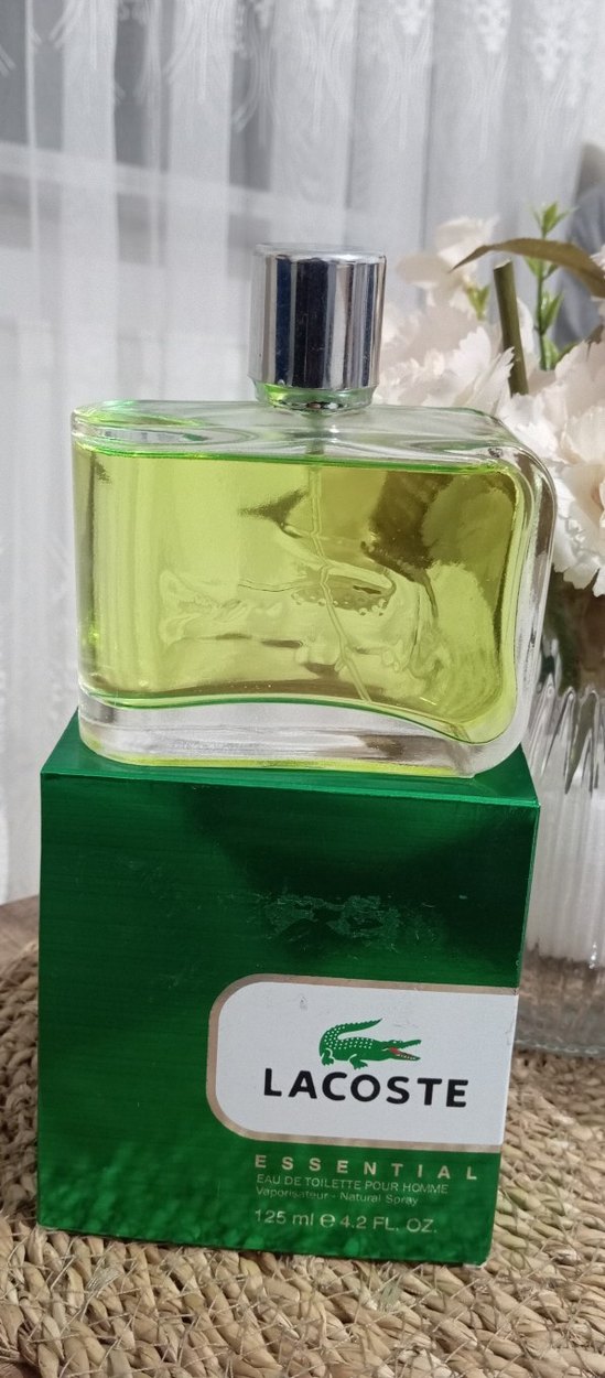 Lacoste Essential Erkek Parfümü Yeşil - Görsel 5