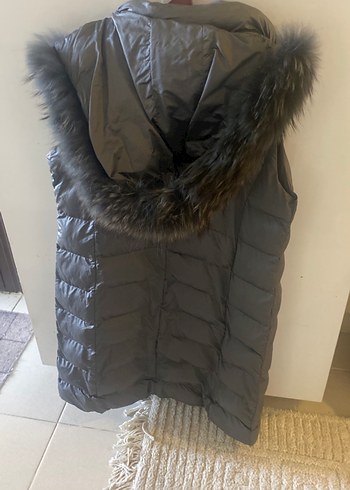 Gri Kürklü Midi Kadın Yelek - Görsel 3