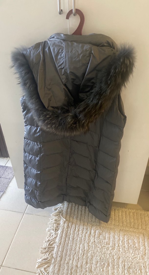 Gri Kürklü Midi Kadın Yelek - Görsel 3