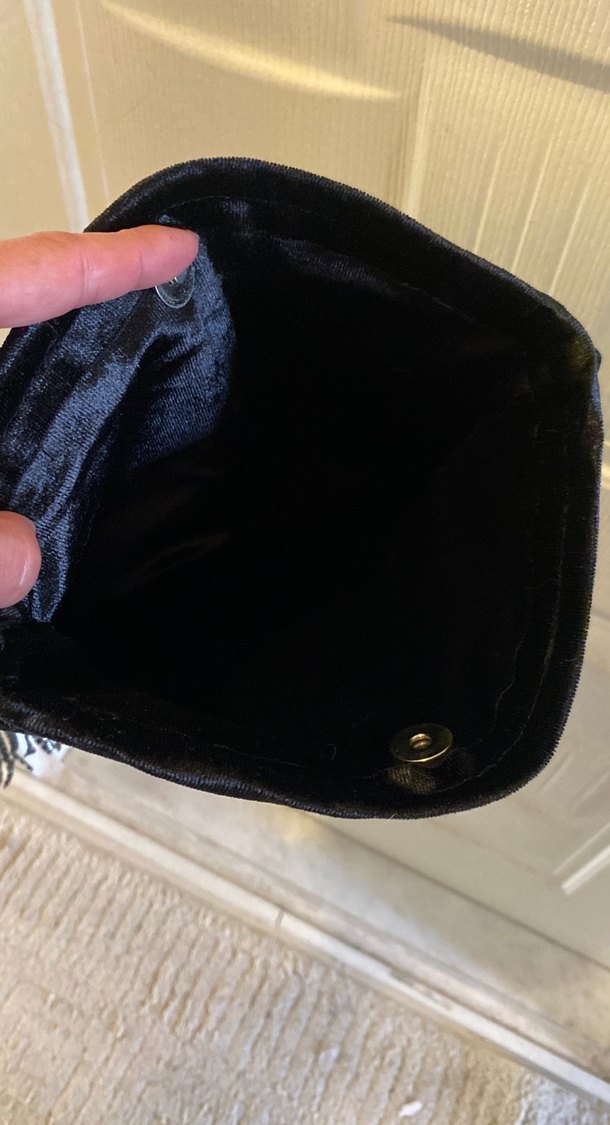 Püsküllü Siyah Süet Kadın Portföy Çanta - Görsel 4