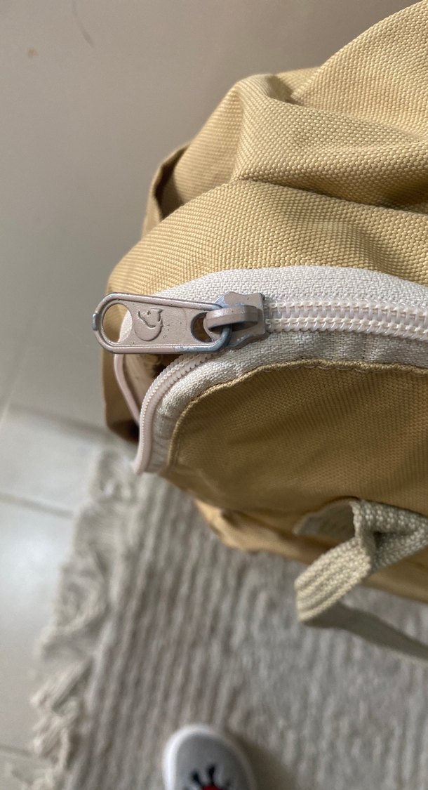 Bej  Kadın Sırt Çantası - Görsel 4