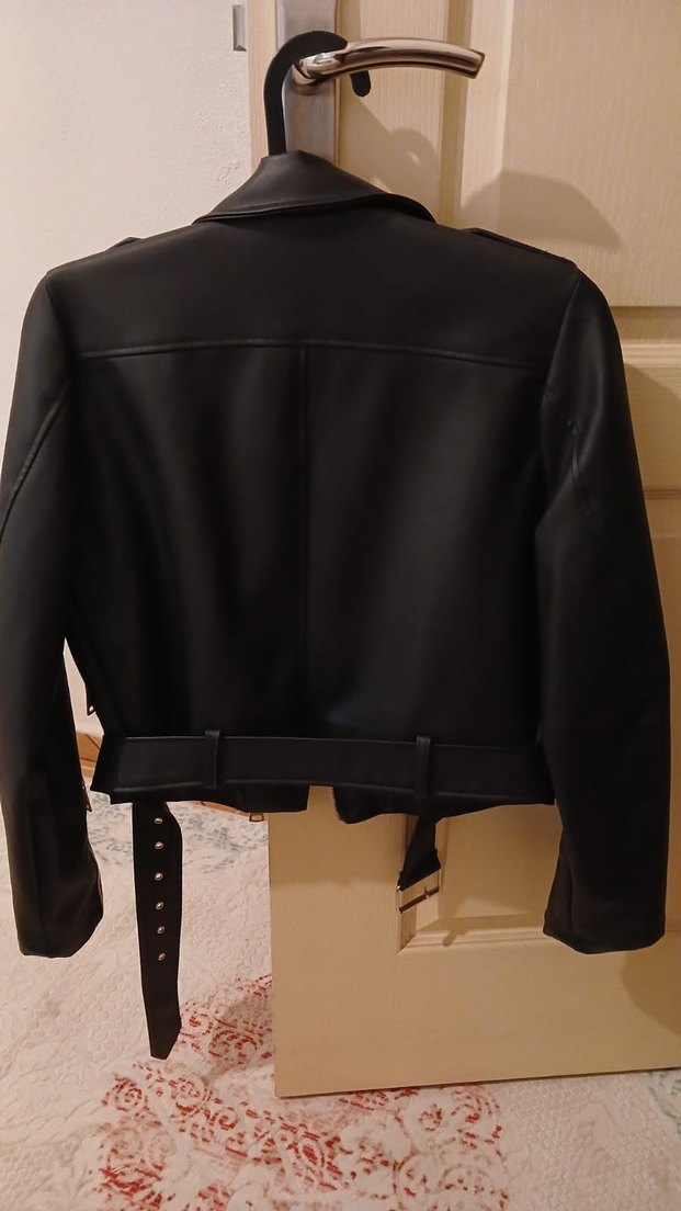 Kemerli Siyah Kısa Deri Biker Ceket - Görsel 3