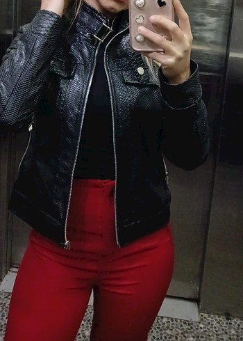 Kadın Siyah Yılan Derisi Desenli Biker Deri Ceket - Görsel 2