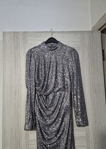 PUL PALETLİ ABİYE ELBİSE - Görsel 2