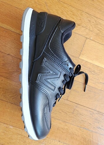 New Balance NEW BALANCE 574 / 41,5