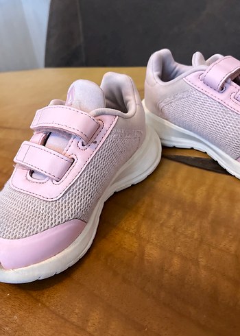 Adidas Kız Çocuk Pudra Pembe Cırt Cırtlı Spor Ayakkabı