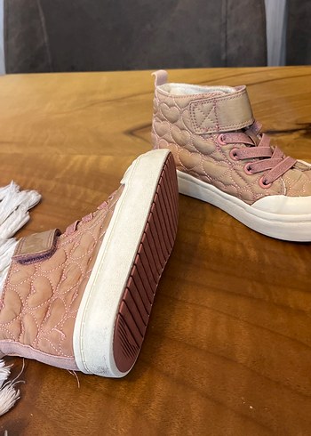 Zara Kız Çocuk Pembe Kürklü Bağcıklı Bot