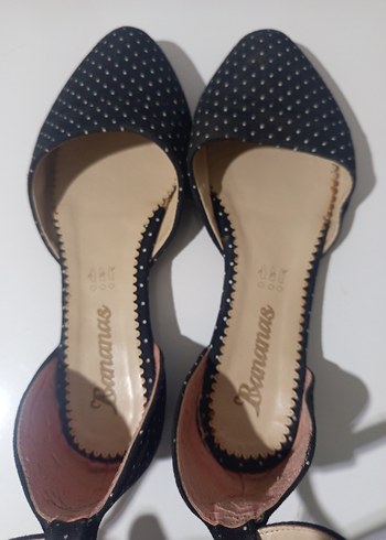 Siyah Puantiyeli Dolgu Topuklu Kadın Ayakkabı - Görsel 4