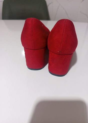 Klasik Kırmızı Süet Topuklu Kadın Stiletto - Görsel 3