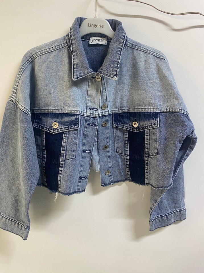 Düğmeli Mavi Mini Denim Ceket - Görsel 3