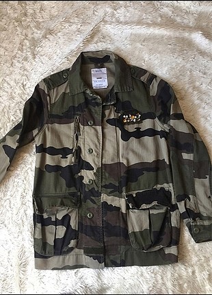Bershka kamuflaj ceket
