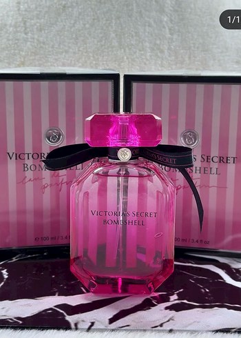 Victoria's Secret Bombshell Kadın Parfümü 100 ml