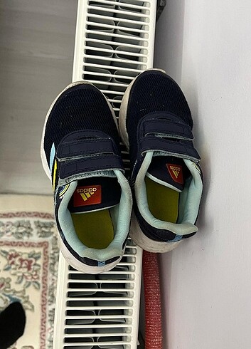 Orijinal Adidas Spor ayakkabı 28 numara