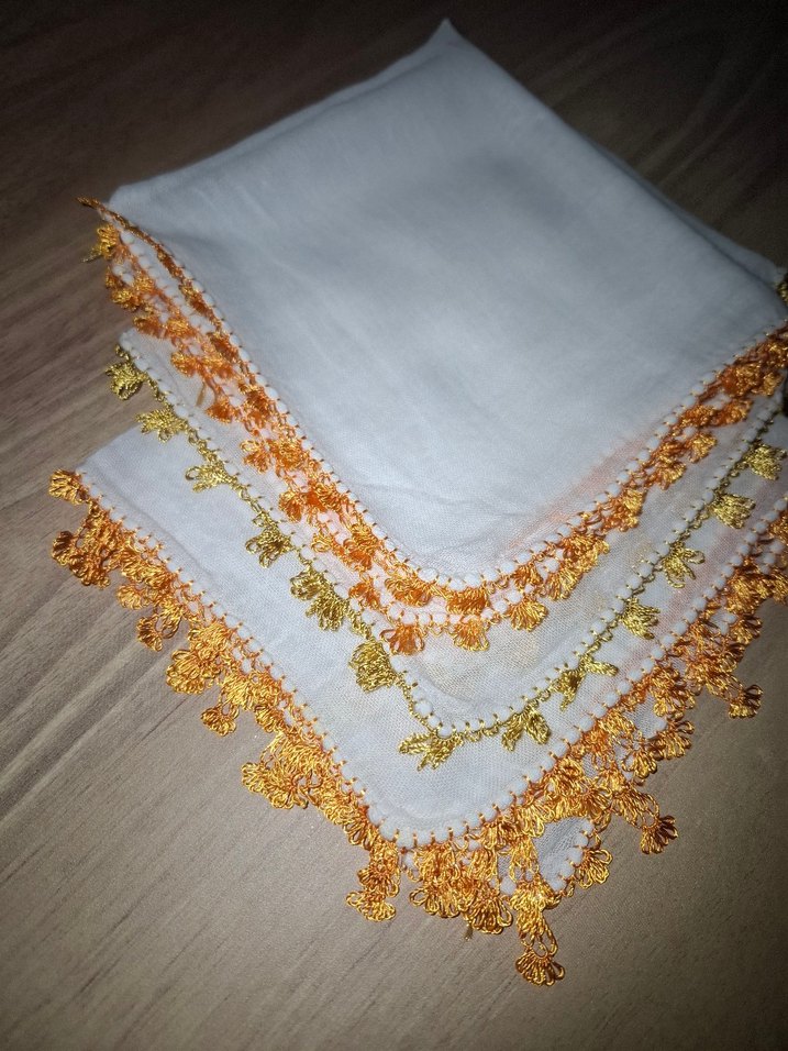 İğne oyası bebek mendili - Görsel 2