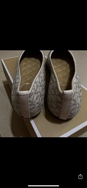 36,5 Beden Michael Kors Honey Ballet