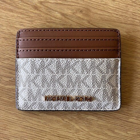 MICHAEL KORS KARTLIK VANILYA