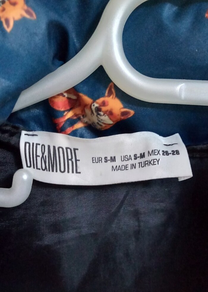 Kadın şişme mont sadece iki ay giyildi  - Görsel 4