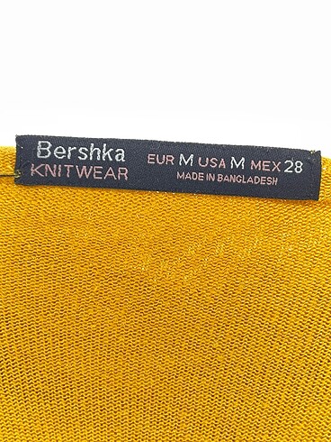 28 Beden sarı Renk Bershka Hırka %70 İndirimli.
