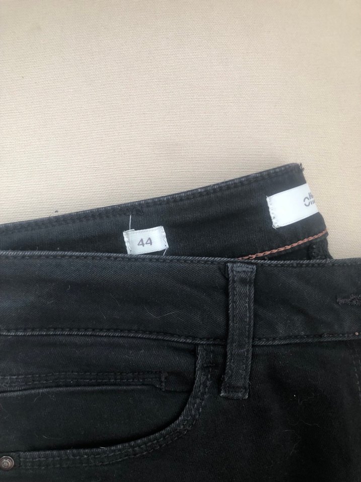 Siyah Dar Kesim Midi Denim Kadın Kot Pantolon - Görsel 2