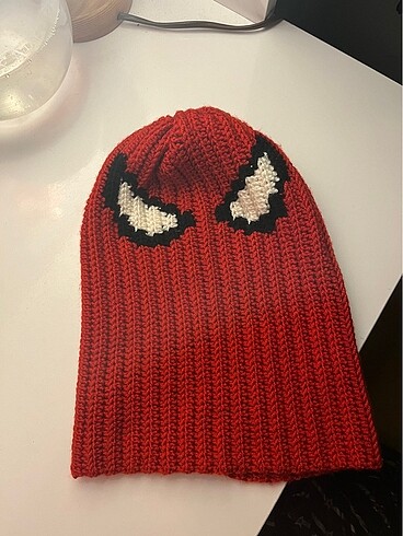 H&M Spiderman şapka