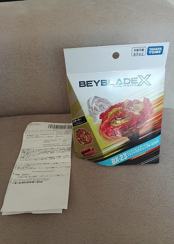  Beyblade X BX-23 Phoenix Win Aksiyon Figürü