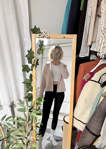 Pembe Yağmurluk - Görsel 2