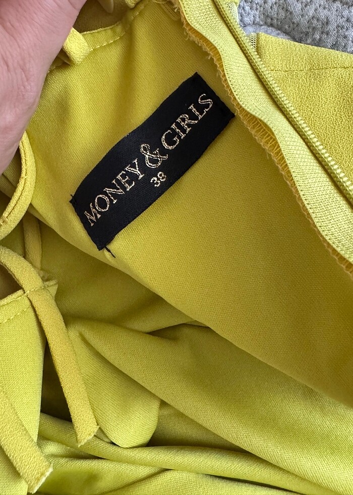 KISA ABİYE - Görsel 3