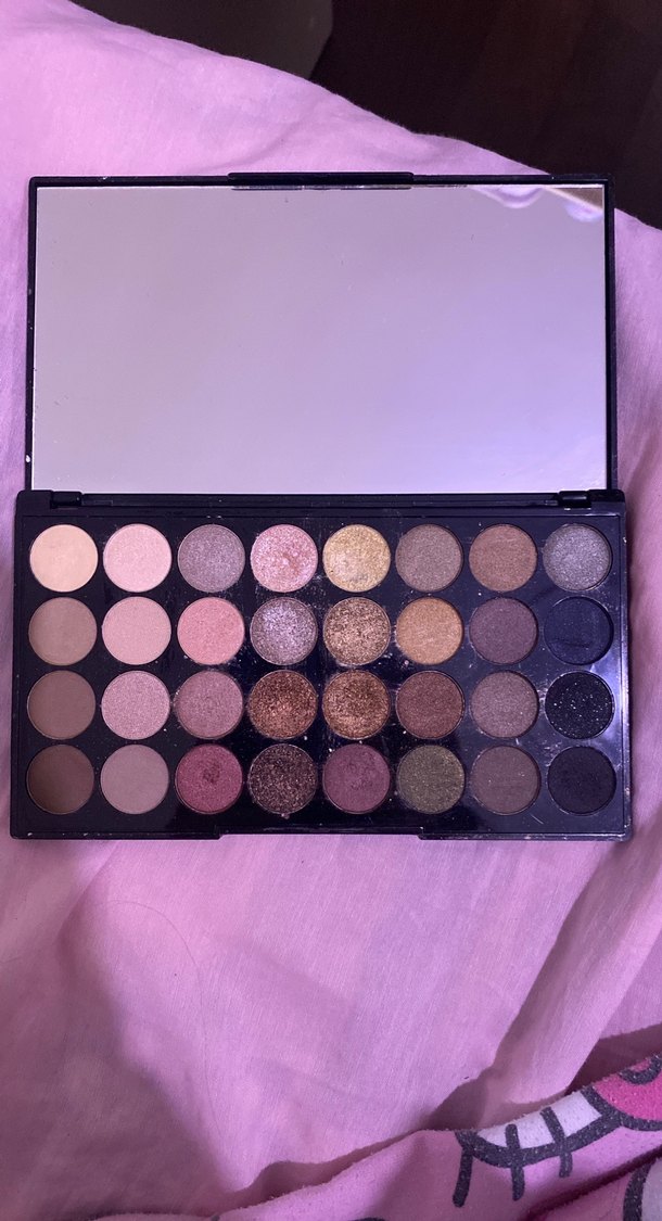 Revolution Parlak Siyah Göz Farı Paleti - Görsel 2