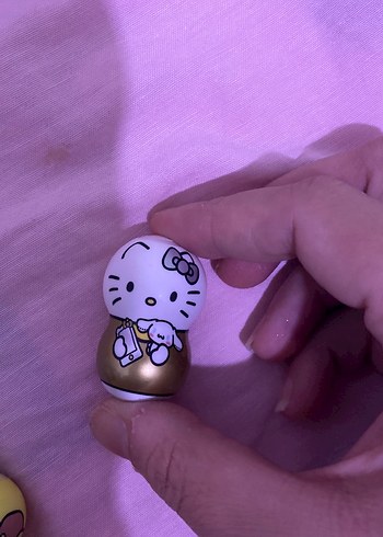 Renkli Hello Kitty Tenis Figürü KOLEKSİYONLUK HACIYATMAZ - Görsel 7