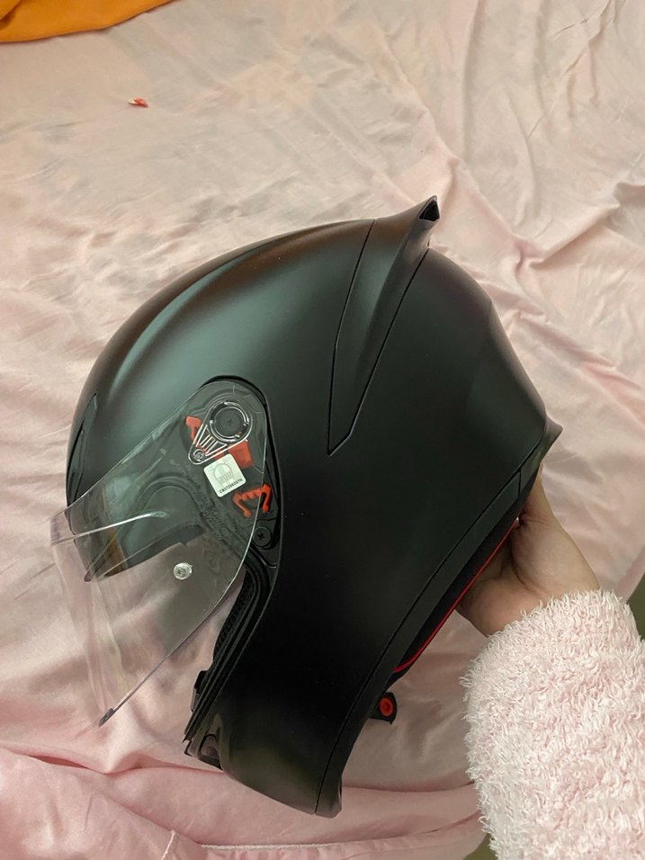 Parlak Siyah AGV Motosiklet Kaskı S BEDEN - Görsel 2