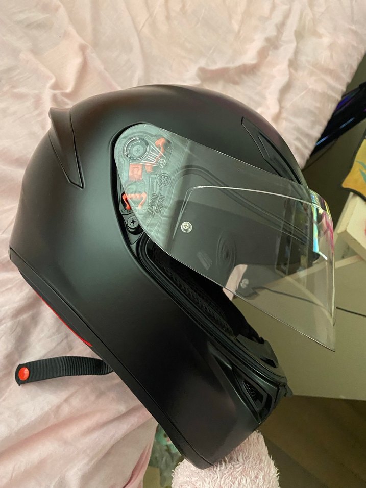 Parlak Siyah AGV Motosiklet Kaskı S BEDEN - Görsel 4